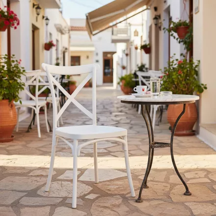 Stackable Crossie pakoworld pp chair in white shade 38x46.5x82cm